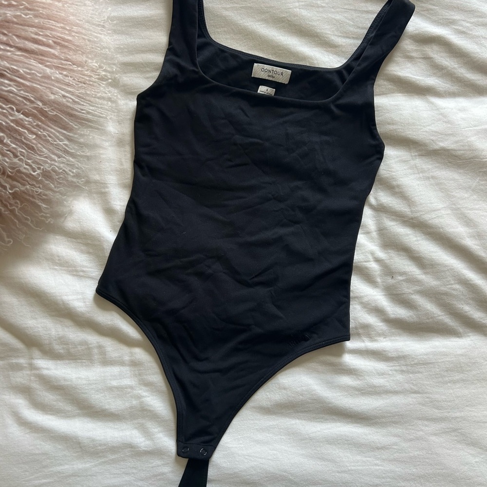 Aritzia Black Scoop Neck Bodysuit